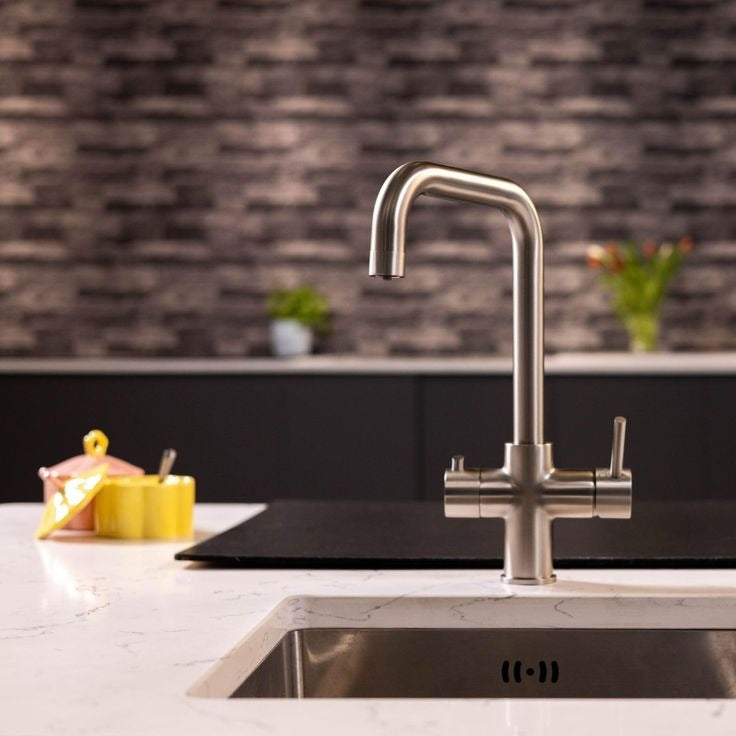 InstantBoil™ 4-in-1 Faucet System  – Boiling Water On Demand